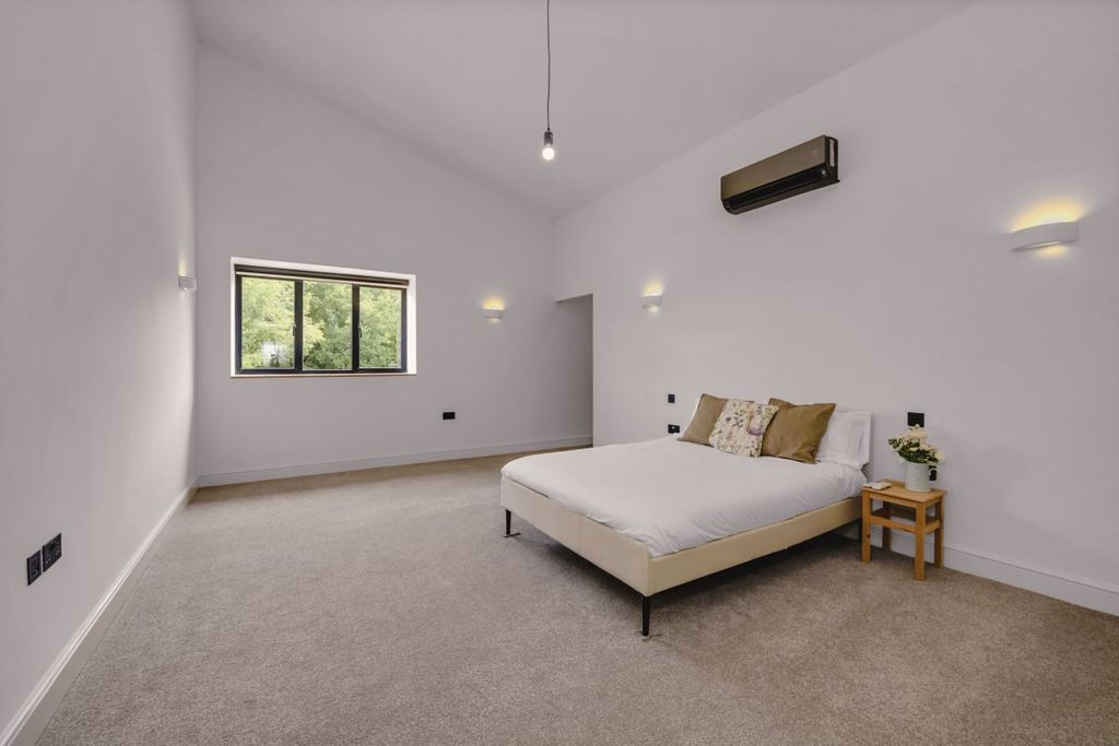 Additional image 36 of 5 bed detached house for saleNew Barn, Sturmer Road, Haverhill CB9