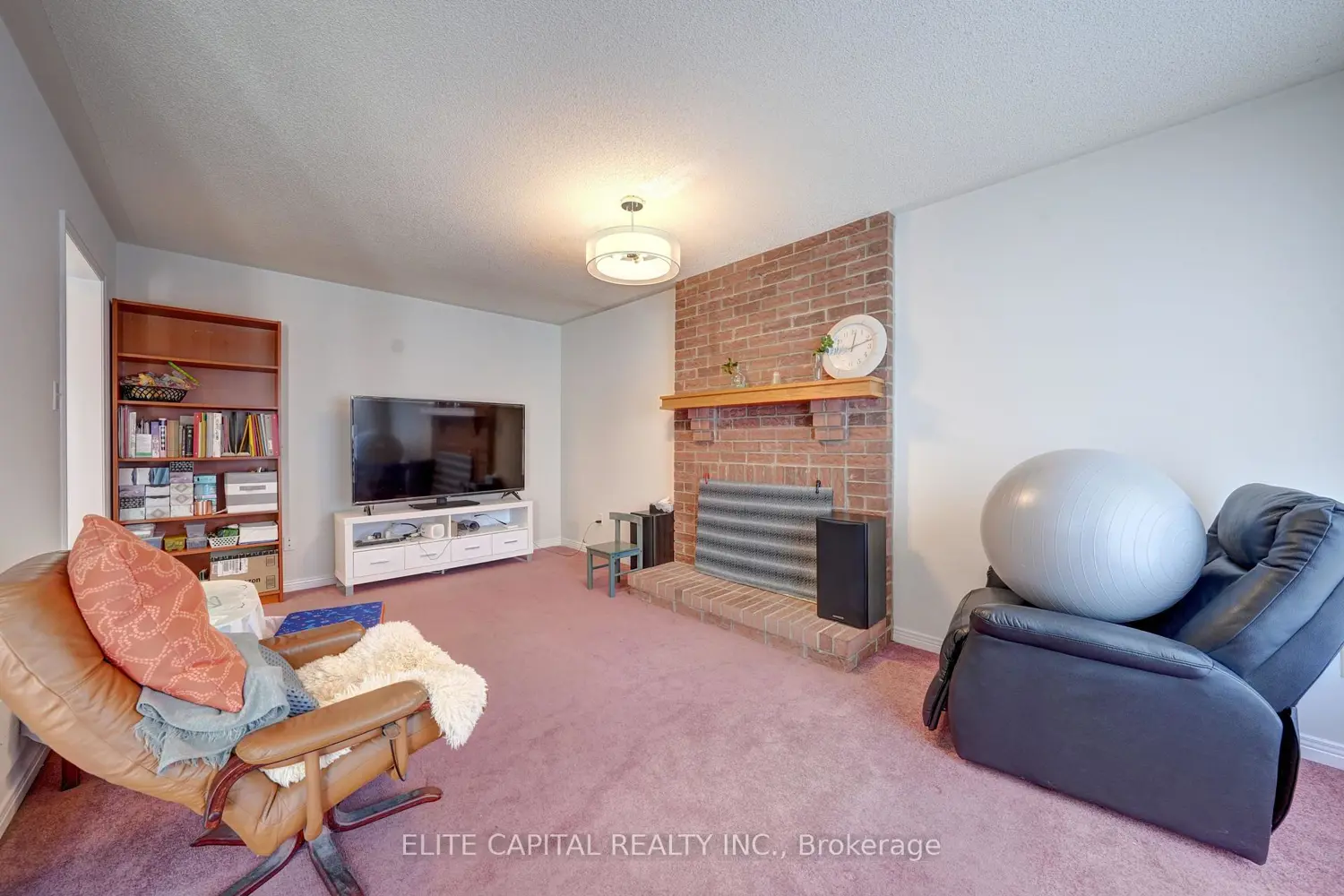 Additional image 8 of 36 Ashcott Street, Toronto