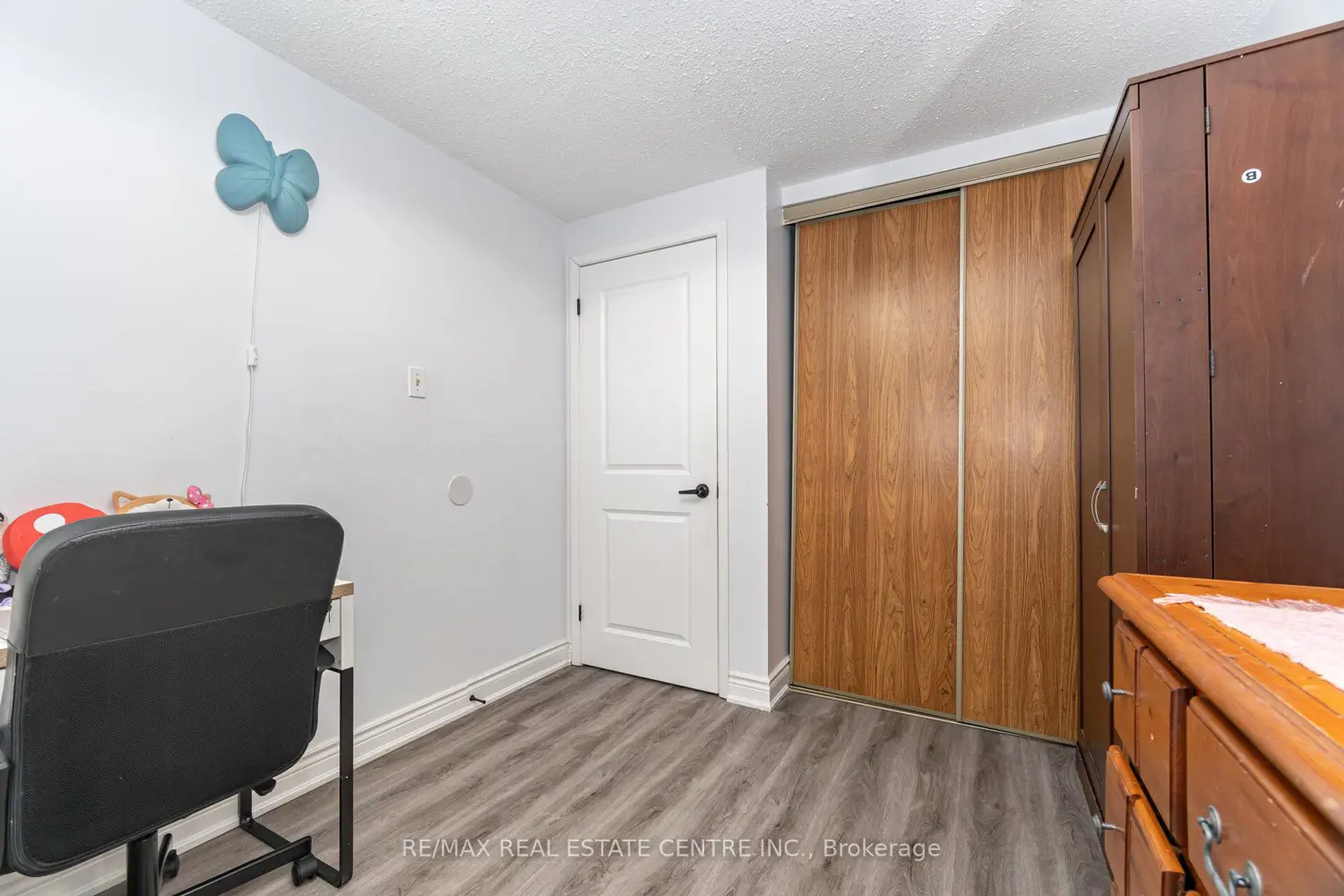 Additional image 15 of 44 Abelard Avenue