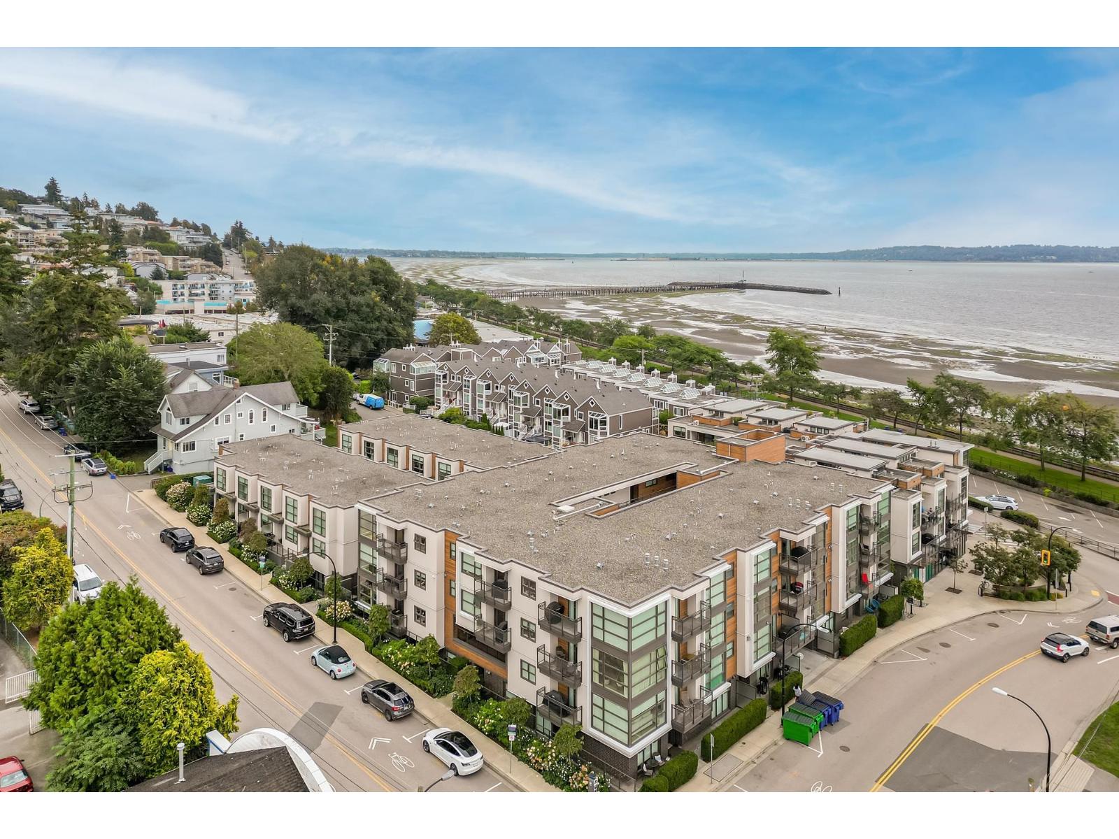 205 1160 OXFORD STREET