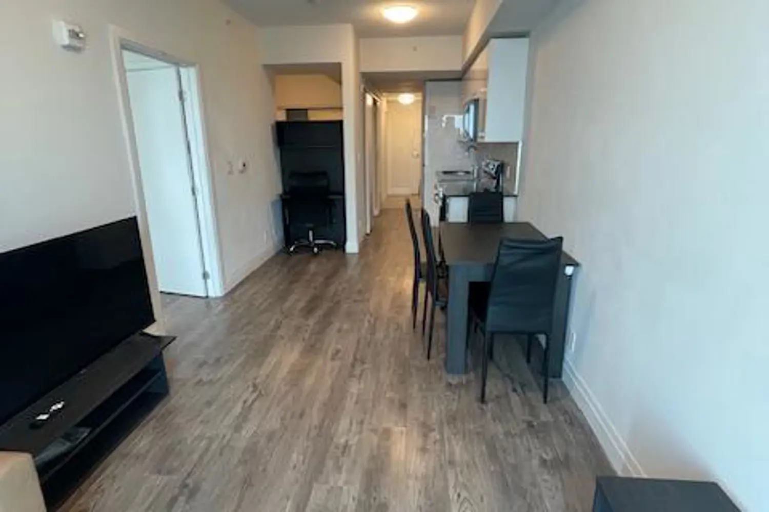 Additional image 6 of 652 Princess Street 1014