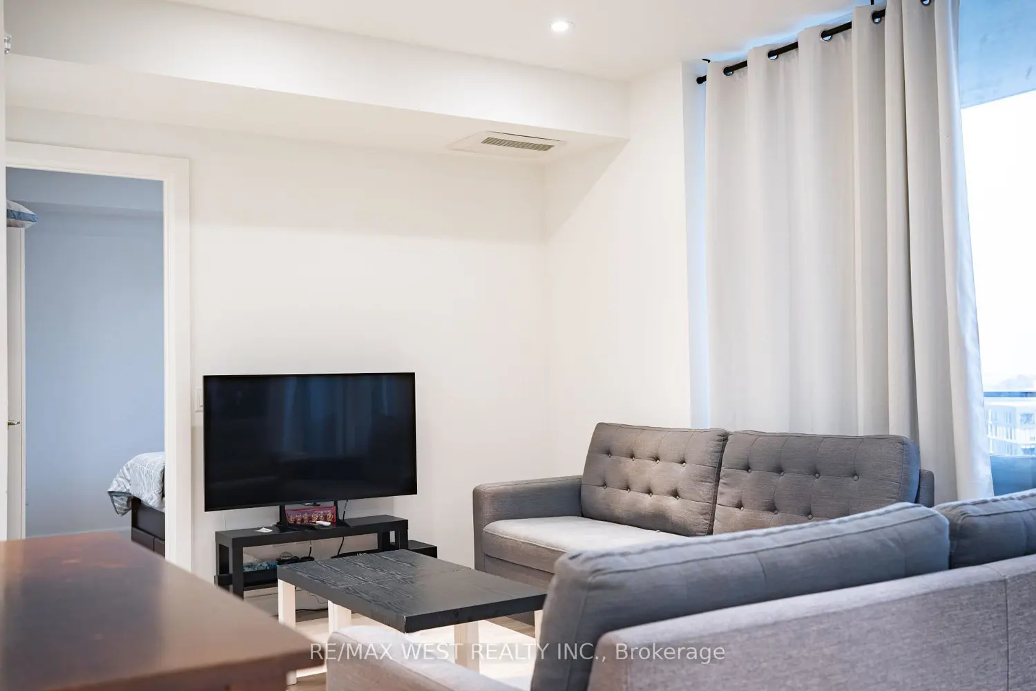 Additional image 7 of 741 King Street 812