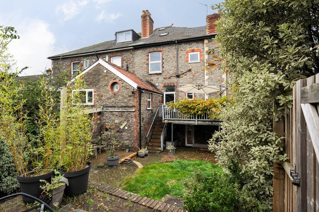 Additional image 6 of 4 bed maisonette for saleOvernhill Road, Downend BS16