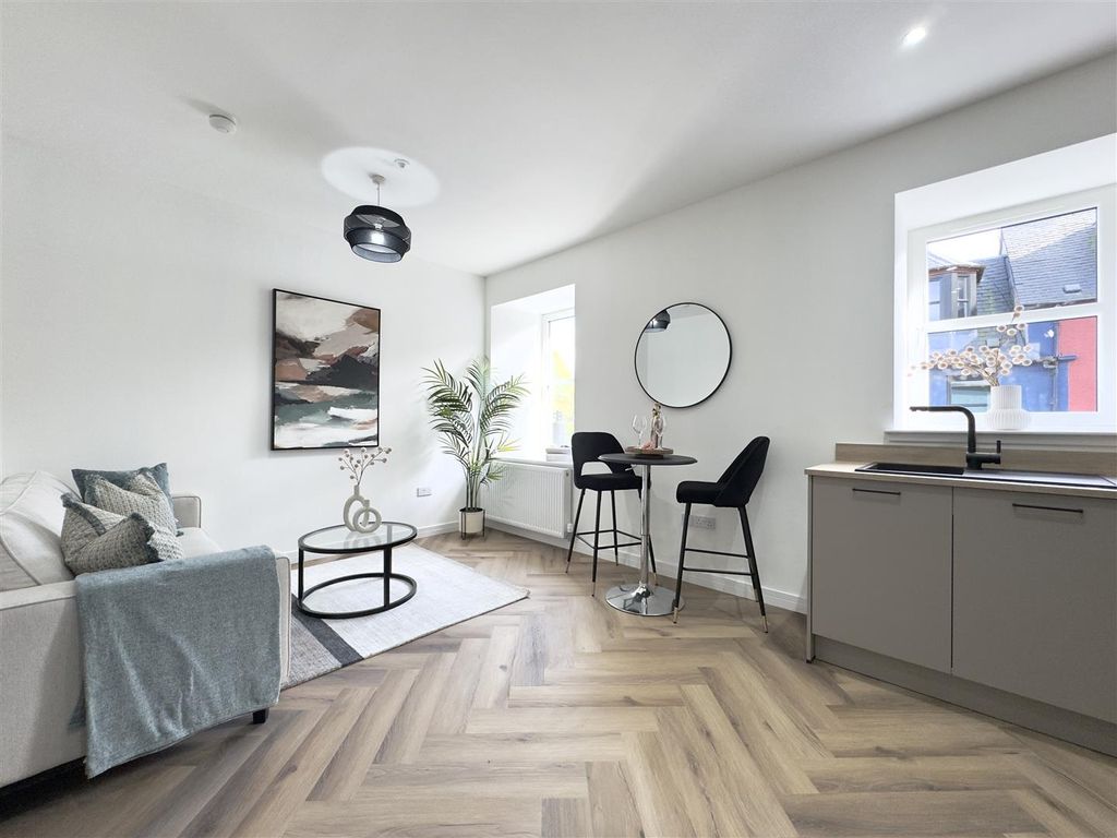 Additional image 3 of 2 bed flat for saleKirk Street, Strathaven ML10