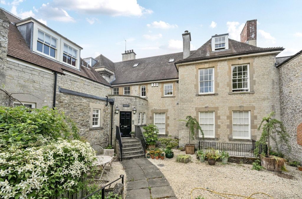 Additional image 18 of 2 bed flat for saleLattiford, Holbrook, Wincanton, Somerset BA9
