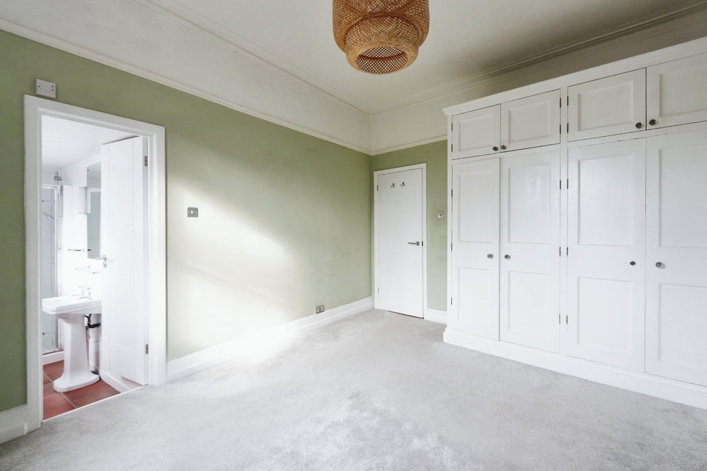 Additional image 5 of 3 Bed Flat, Stockwell Rd, SW9, N1 7GU