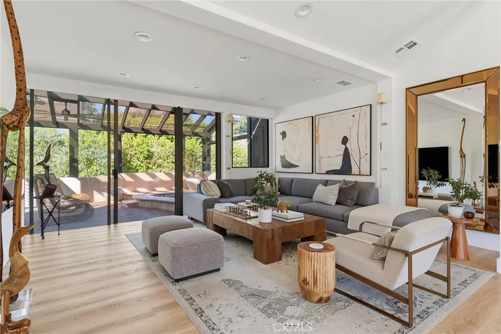 Additional image 9 of 23139 Erwin Street, Woodland Hills, CA 91367