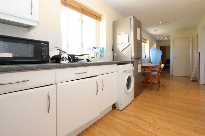 Additional image 5 of Room in a Shared Flat, Jamaica St, E1, N1 7GU