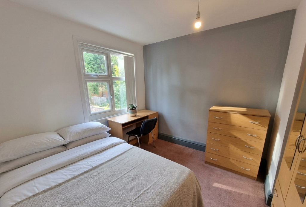 Additional image 5 of Oak Tree Lane, Birmingham, B29