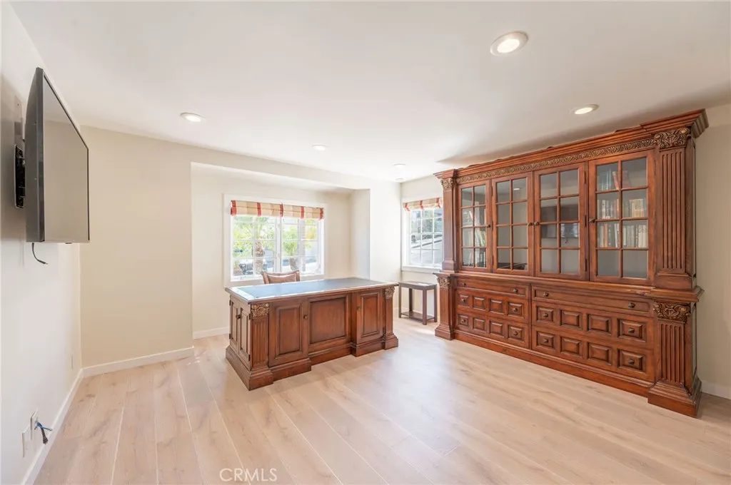 Additional image 23 of 3331 Oakmont View Drive, Glendale, CA 91208