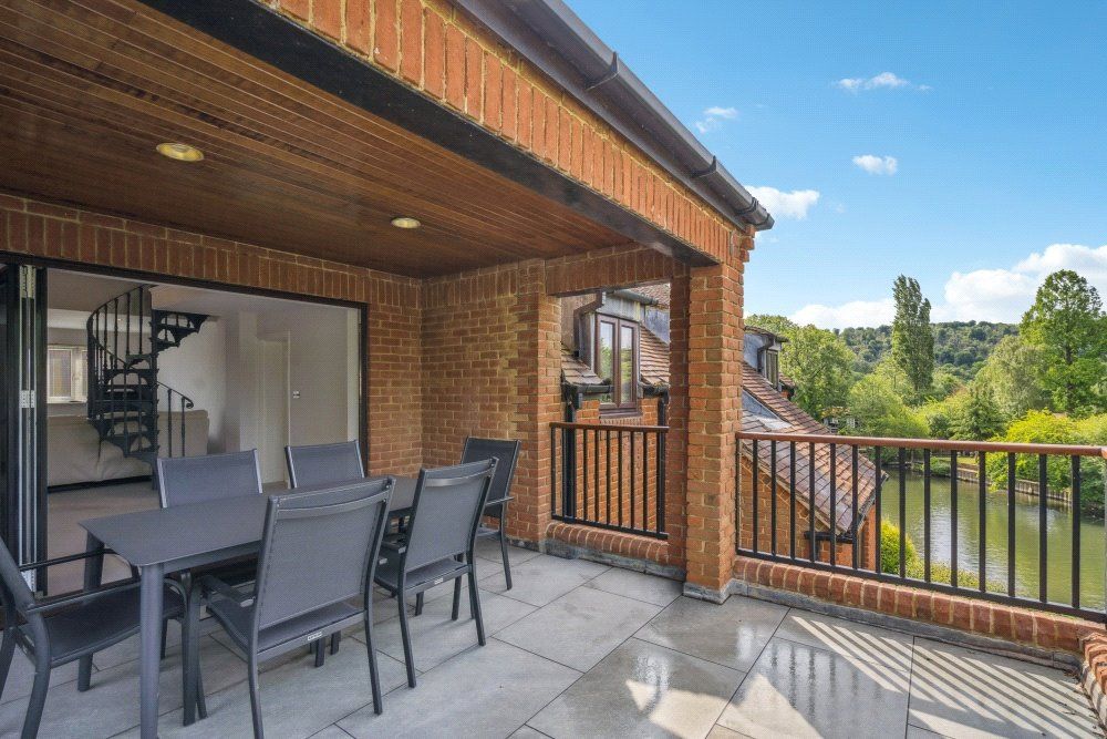 Additional image 14 of 3 bed flat for saleMillbank, Mill Road, Marlow, Buckinghamshire SL7