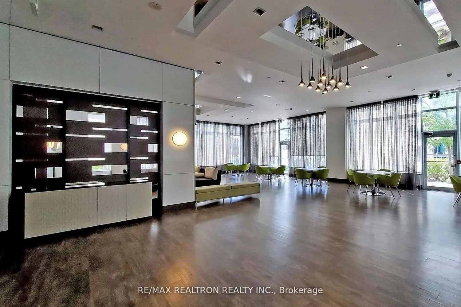 Additional image 19 of 7900 Bathurst Street 1122