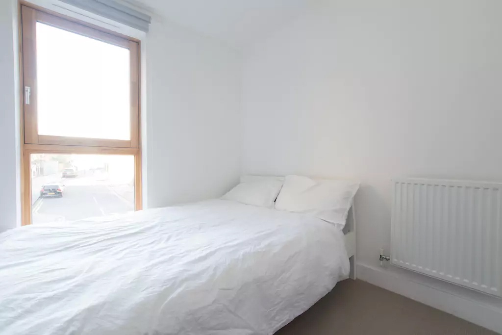 Additional image 9 of 3 Bed Flat, Basin Mill Apartments, E2, N1 7GU