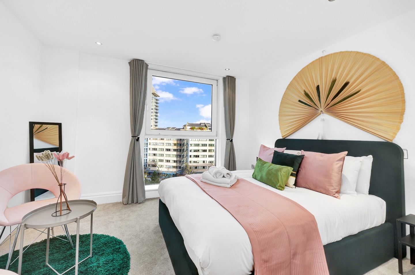 Additional image 10 of 3 Bed Flat, Thames Point, SW6, N1 7GU