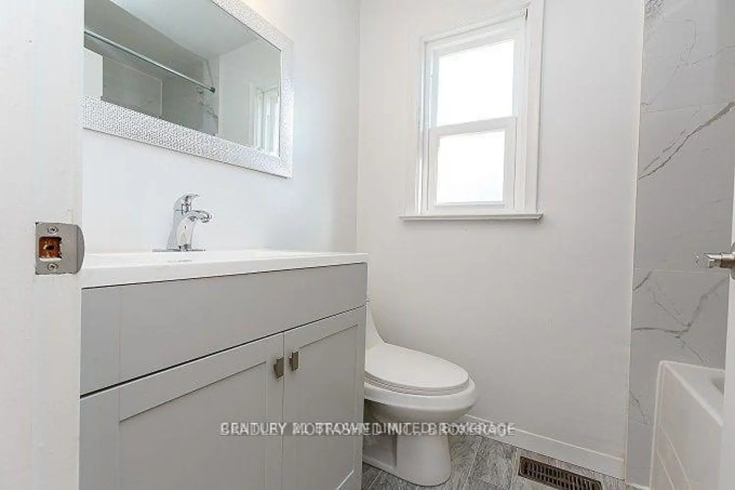 Additional image 17 of 45 Edinborough Court