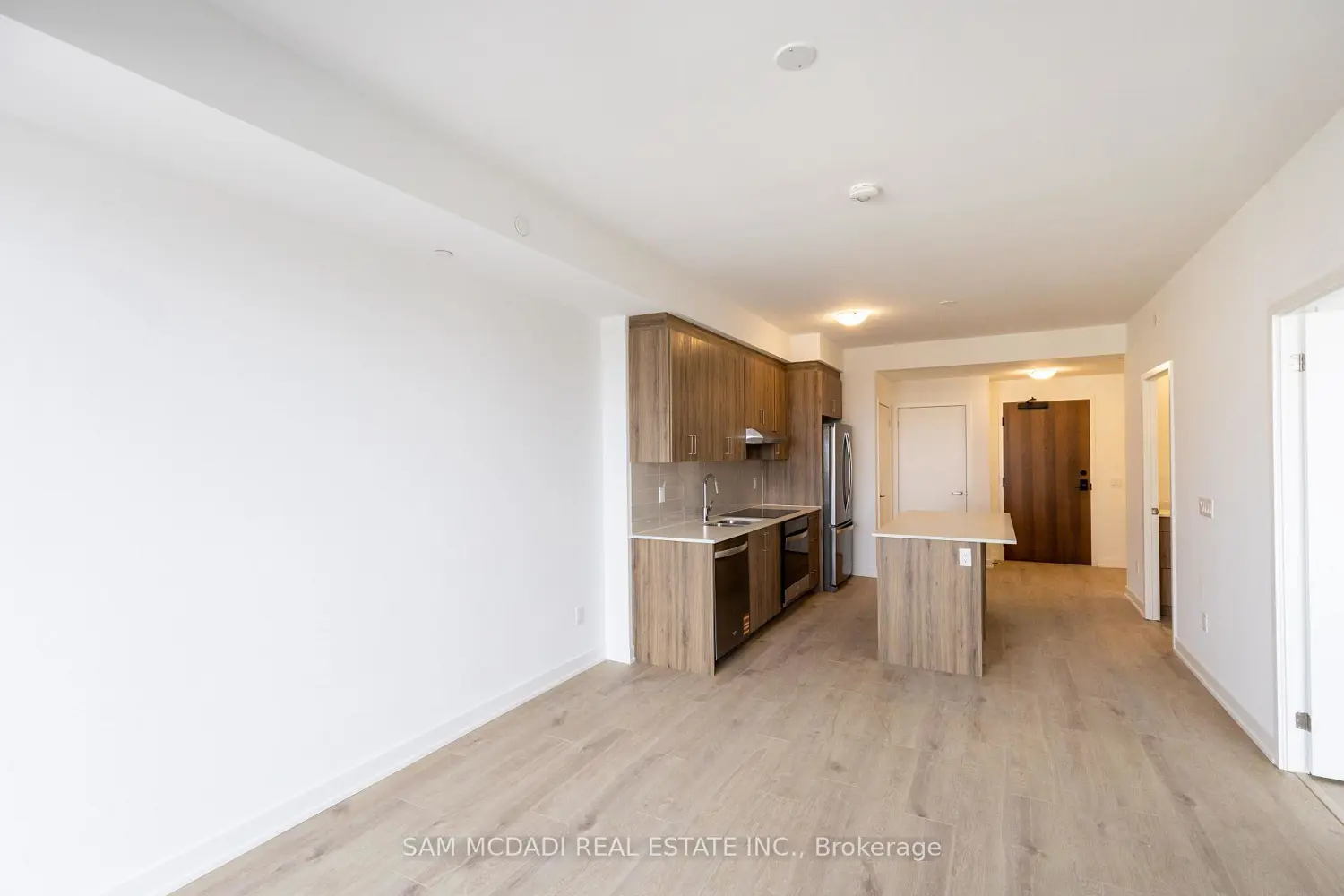 Additional image 14 of 1035 Southdown Road 1503