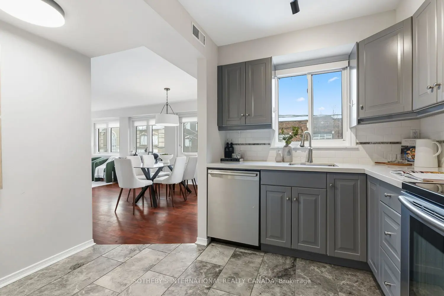 Additional image 6 of 101 Hammersmith Avenue 205