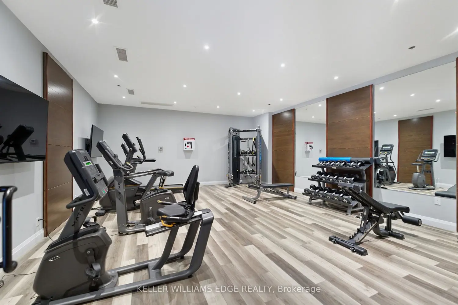 Additional image 15 of 1 Redfern Avenue 425