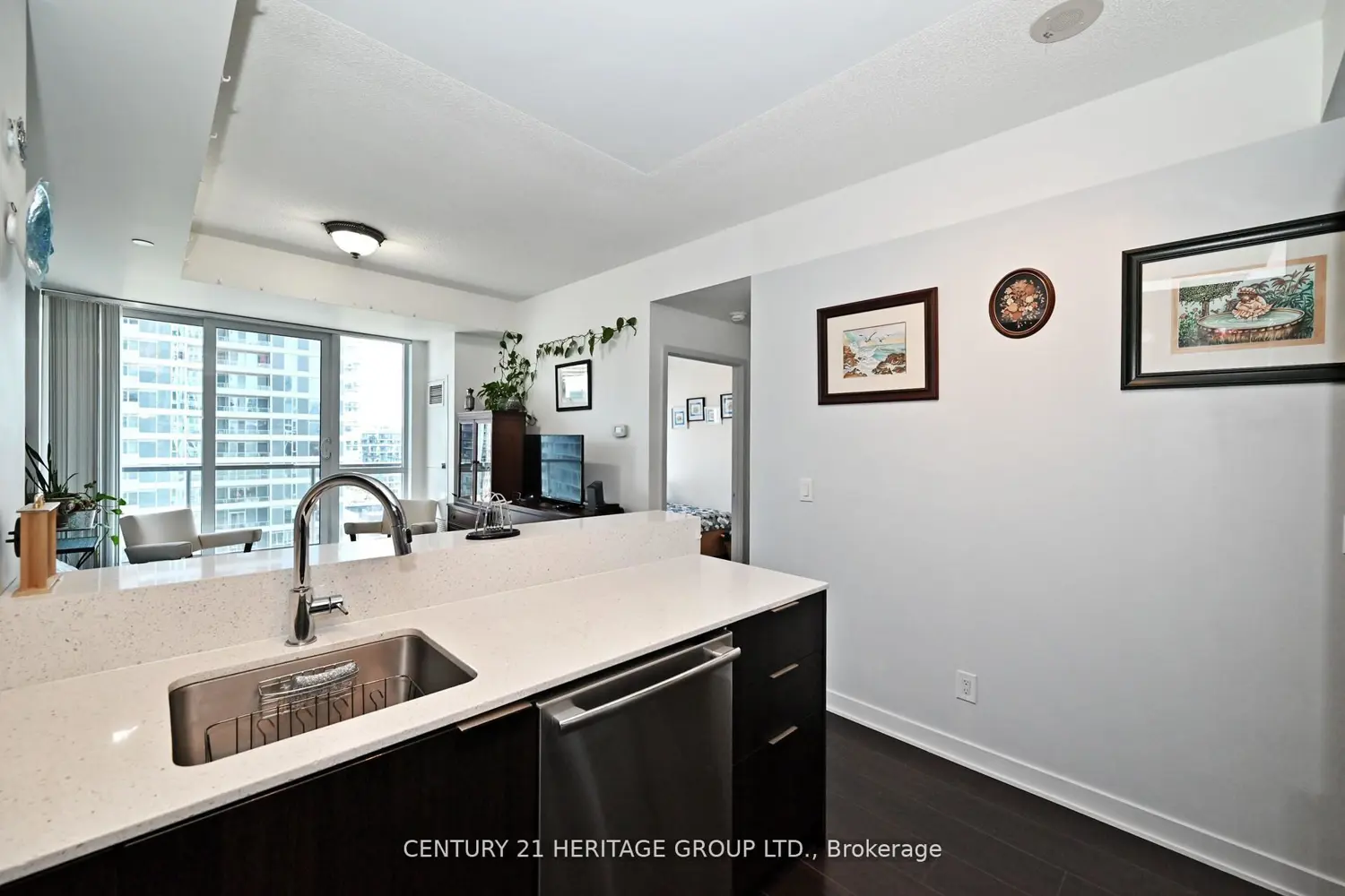 Additional image 6 of 170 Sumach Street 1201