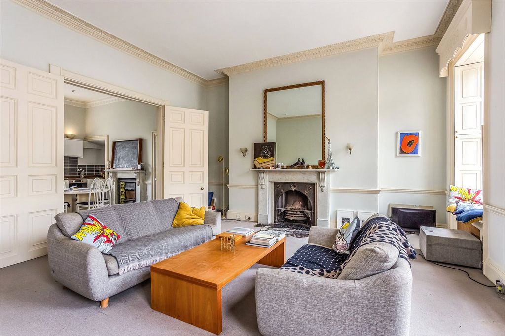 Additional image 5 of 2 bed flat for saleGreat Pulteney Street, Bath, Somerset BA2