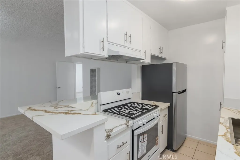 Additional image 6 of 4065 Mclaughlin Avenue Unit 8, Los Angeles, CA 90066