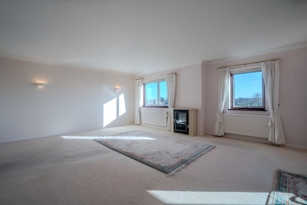 Additional image 2 of 3 bed flat for saleMaltsters Way, Oulton Broad NR32
