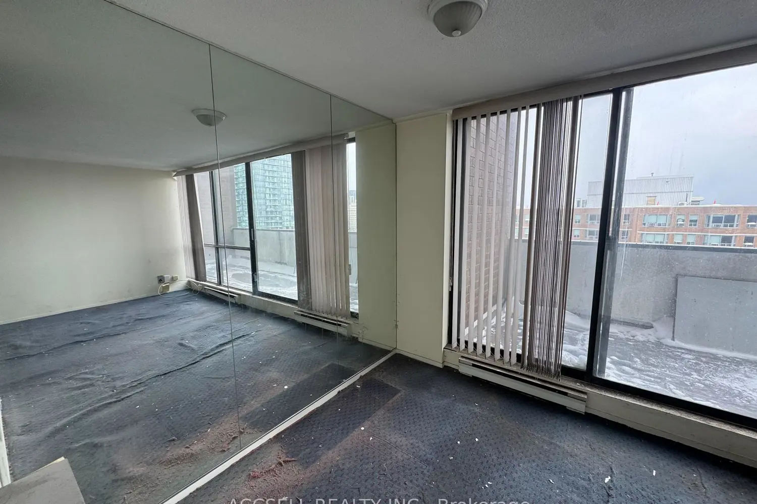 Additional image 4 of 914 Yonge Street 1104