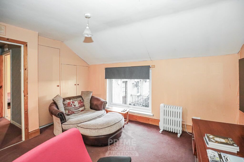 Additional image 5 of 3 bed flat for sale81A Stirling Street, Alva FK12