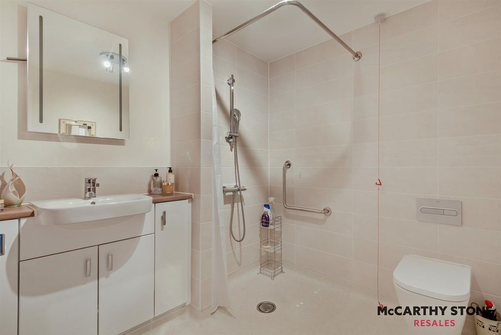 Additional image 13 of 2 bed flat for saleMonument Place, Endless Street, Salisbury SP1