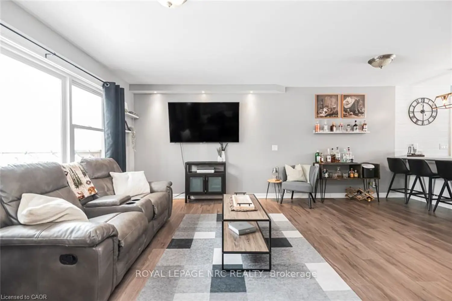 Additional image 4 of 11685 Burnaby Road