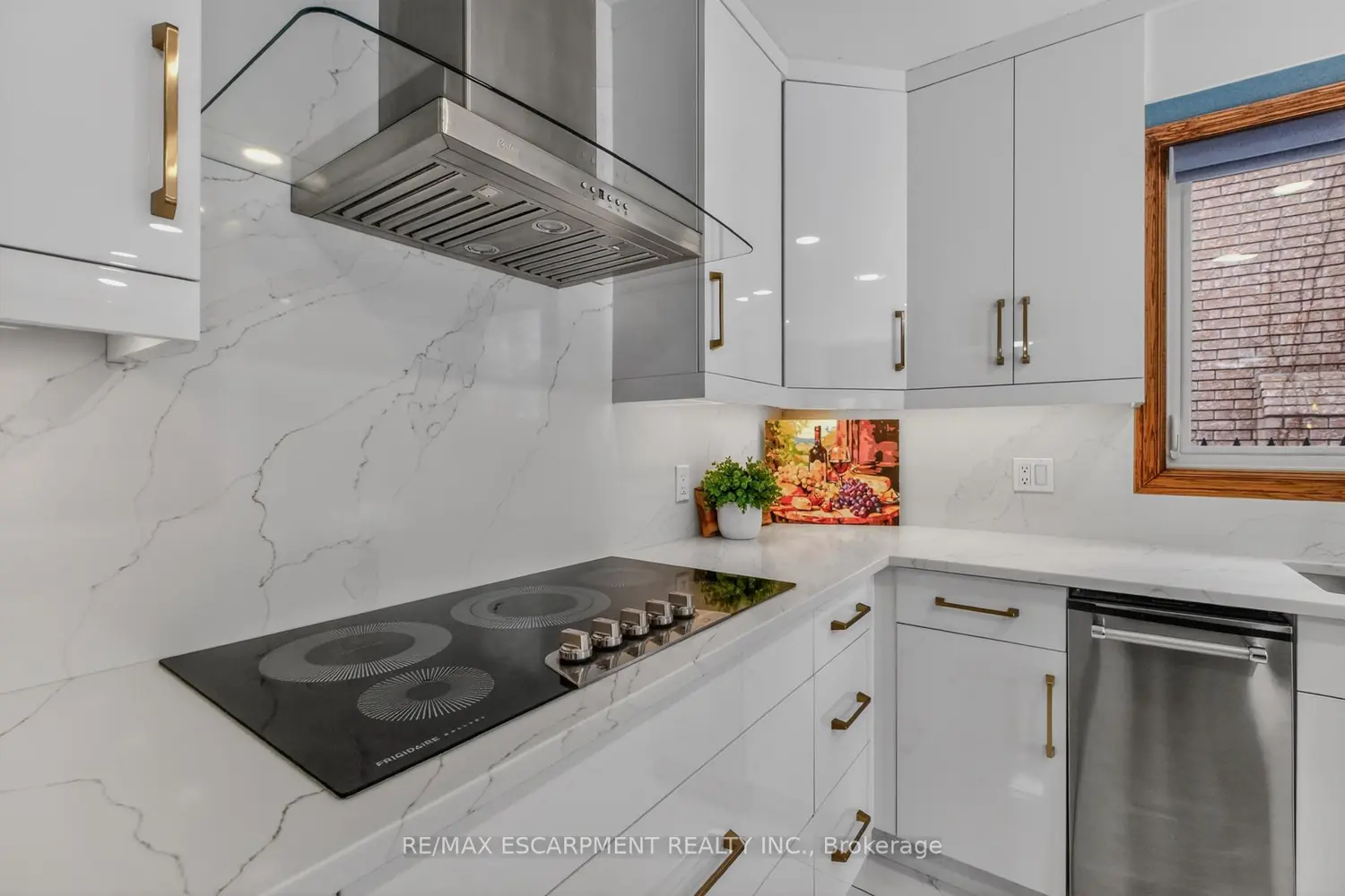 Additional image 2 of 41 Candor Crescent