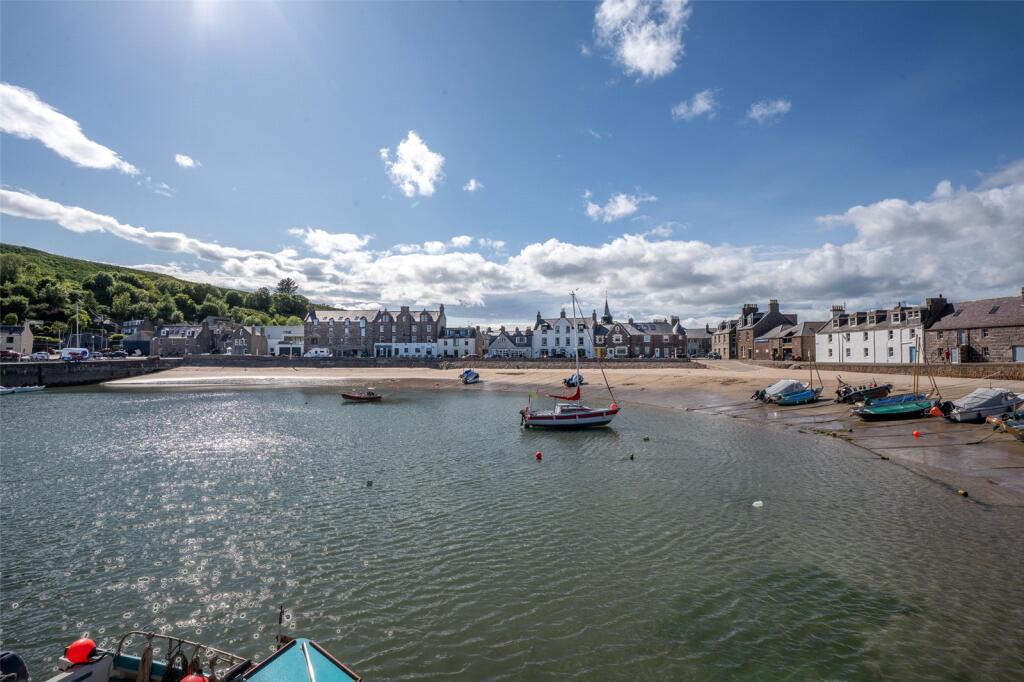 Additional image 20 of Dunnottar Cottage, 1 Castle Street, Stonehaven, Aberdeenshire, AB39