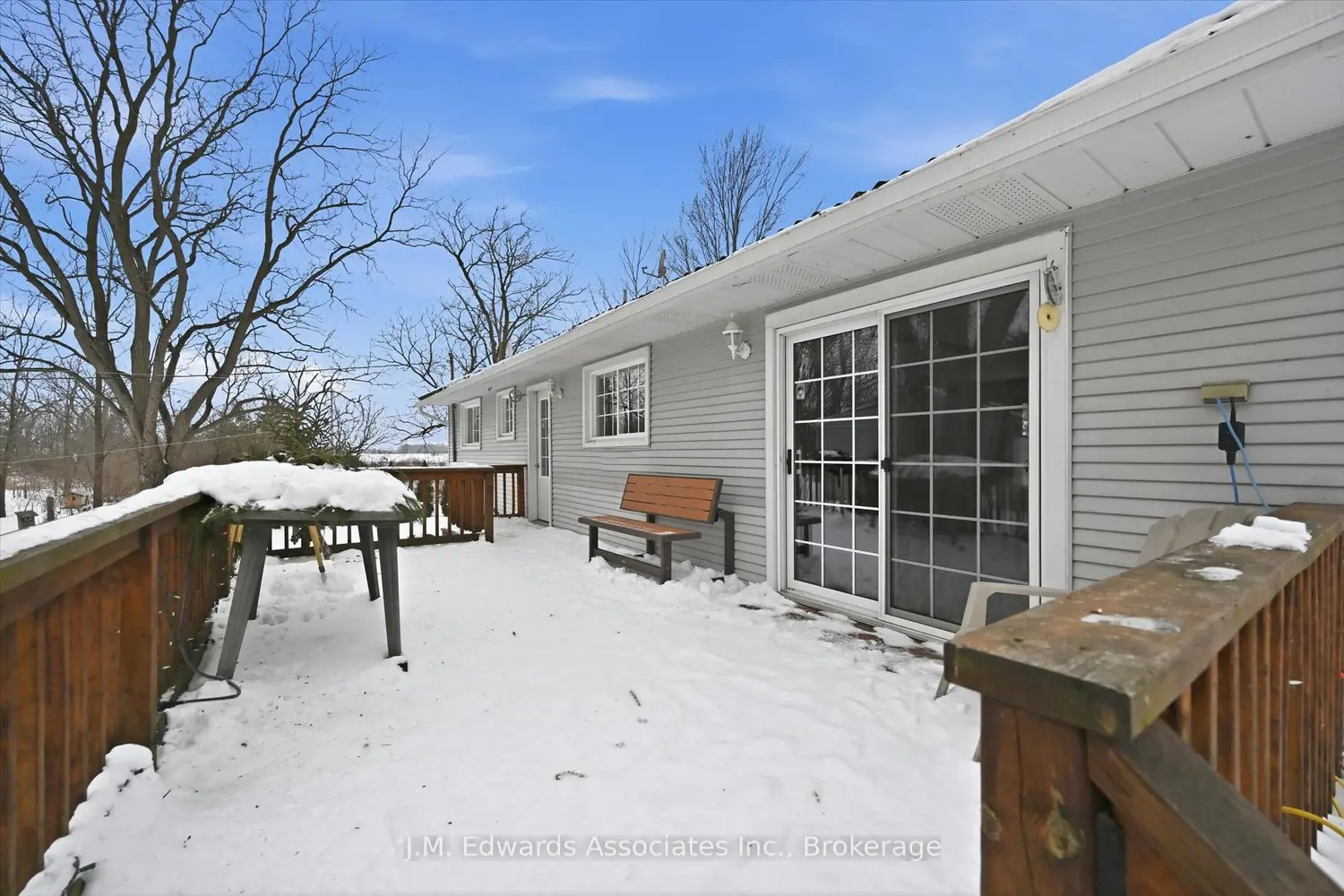 Additional image 14 of 5882 Canborough Road