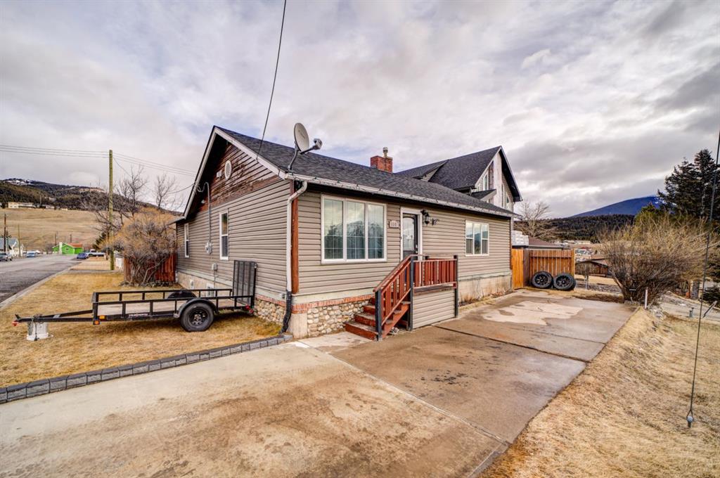 Additional image 2 of 8301 18 Avenue, Coleman, AB, T0K 0M0