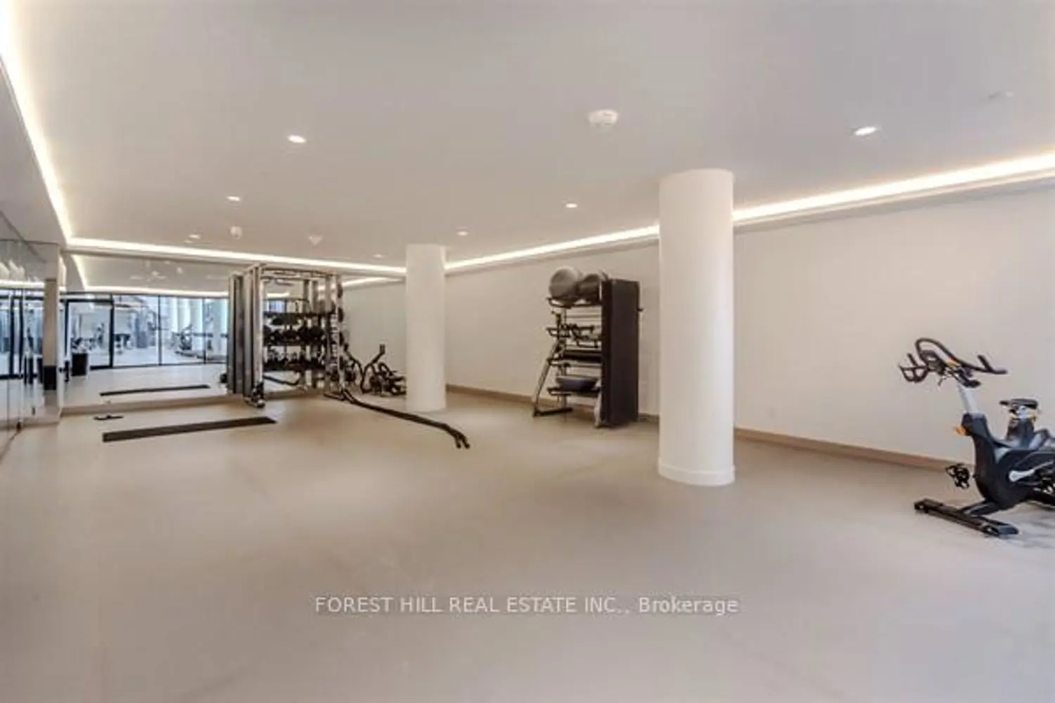 Additional image 15 of 1050 Eastern Avenue 1702