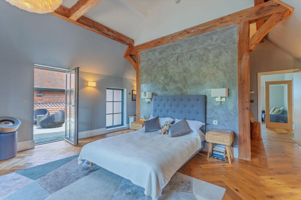 Additional image 5 of 6 bed detached house for saleSwindon Road, Malmesbury, Wiltshire SN16