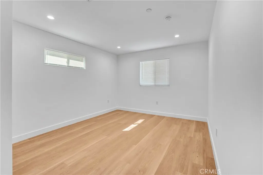 Additional image 20 of 18221 Chatsworth St Unit A, Northridge, CA 91326