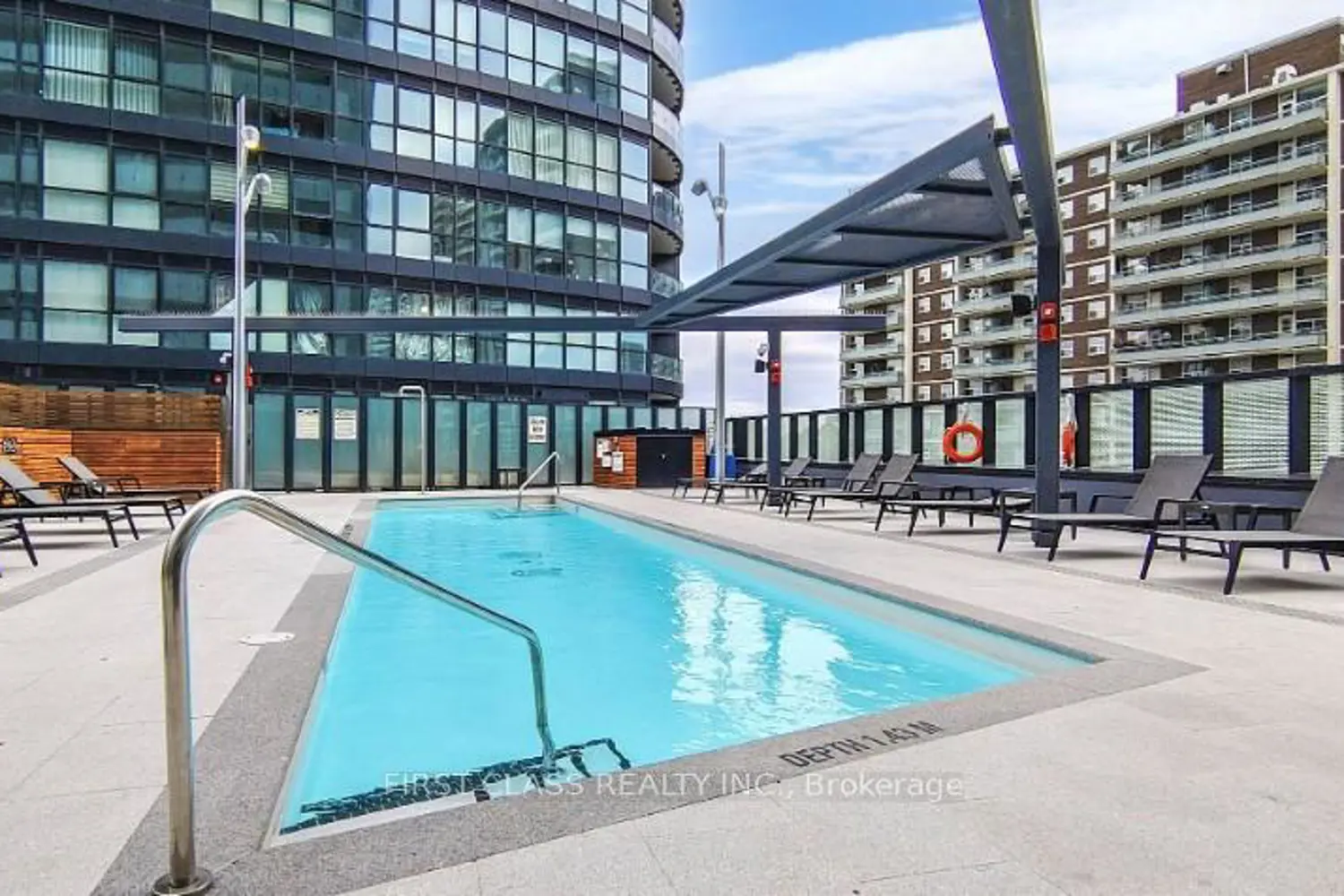 Additional image 14 of 575 Bloor Street 1507
