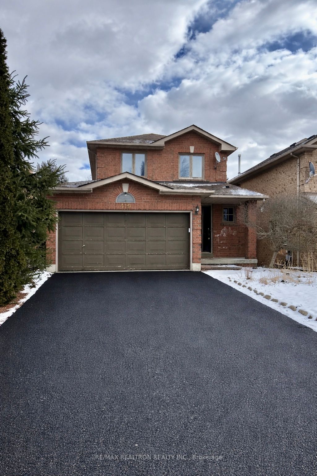 419 Carruthers Avenue, Newmarket, ON, L3X 2C1