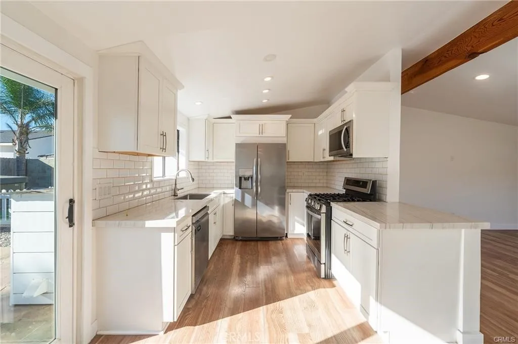 Additional image 47 of 641 Cove St, Costa Mesa, CA 92627