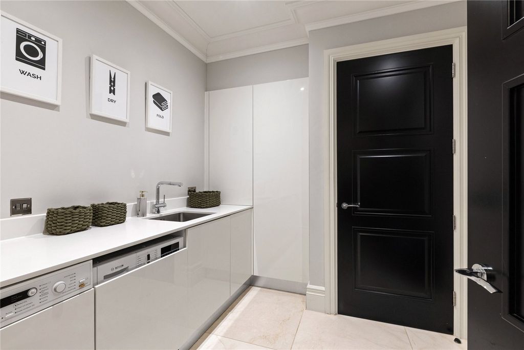 Additional image 15 of 3 bed flat for saleThe Ridge, Ridgemount Road, Sunningdale, Berkshire SL5