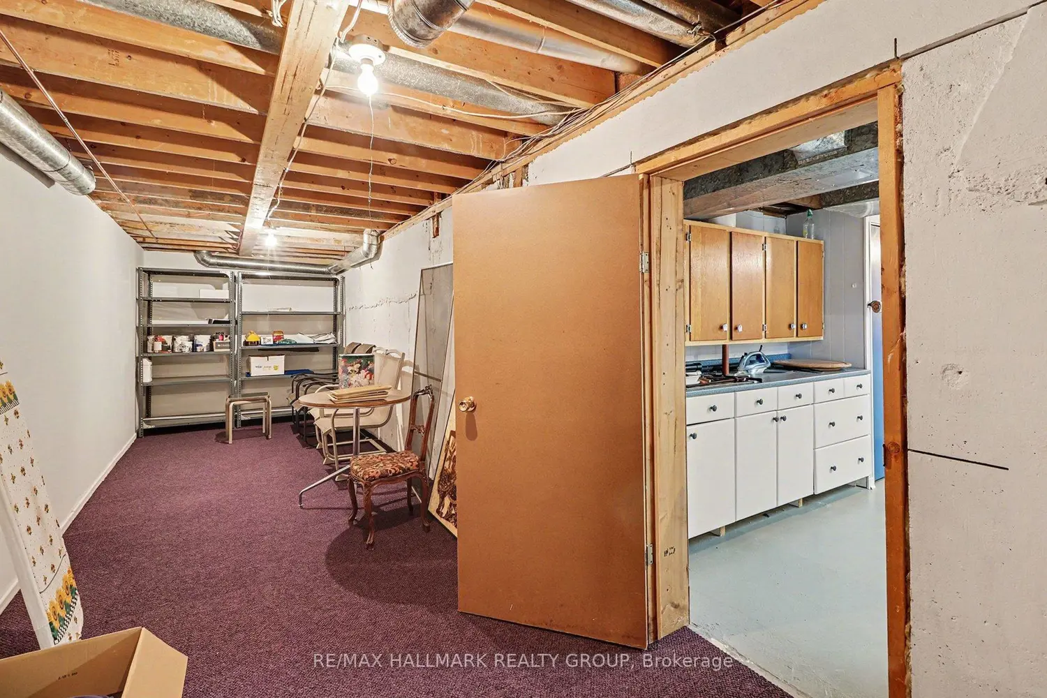 Additional image 18 of 2004 Dorval Avenue