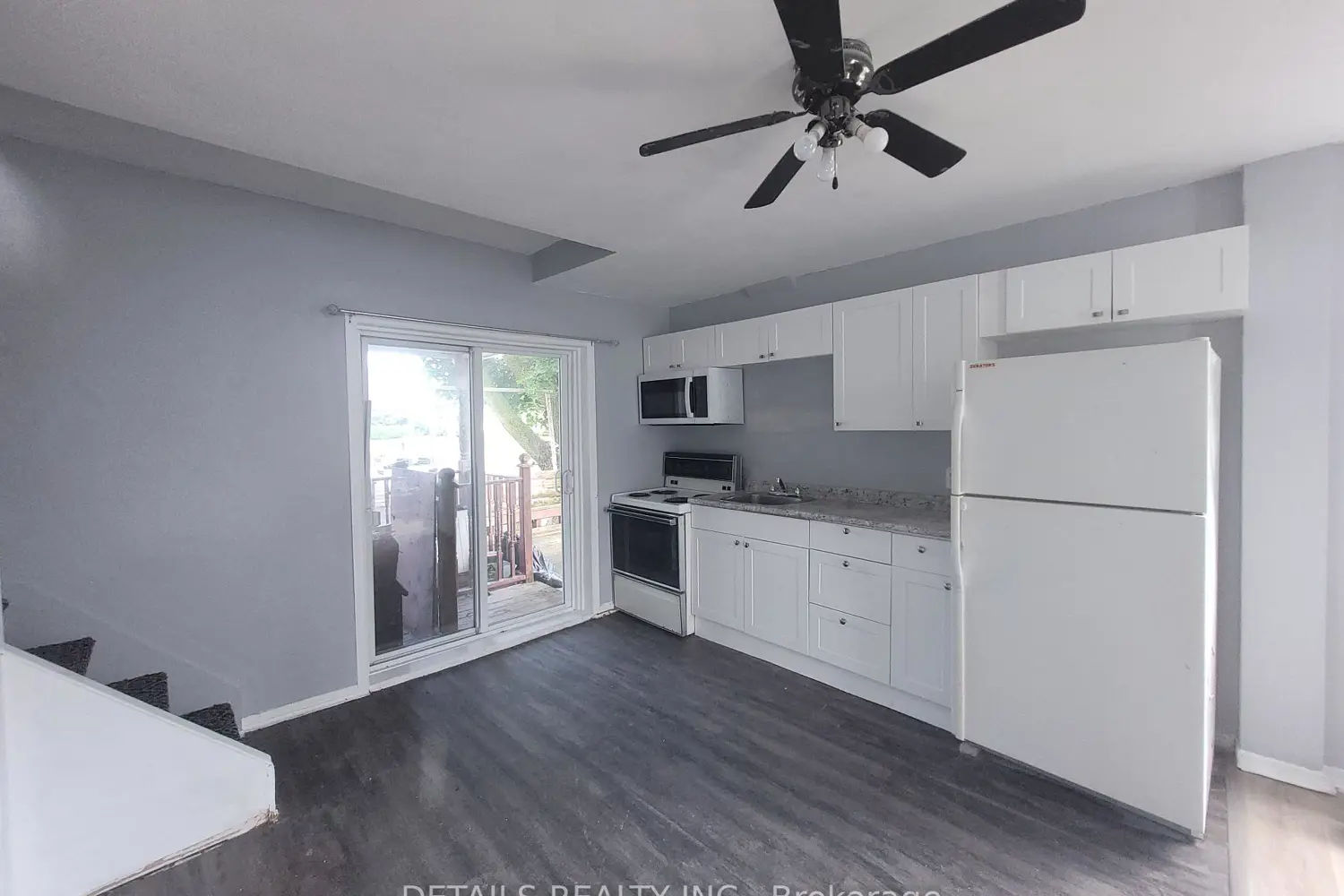 Additional image 17 of 4559 Ste Catherine Street