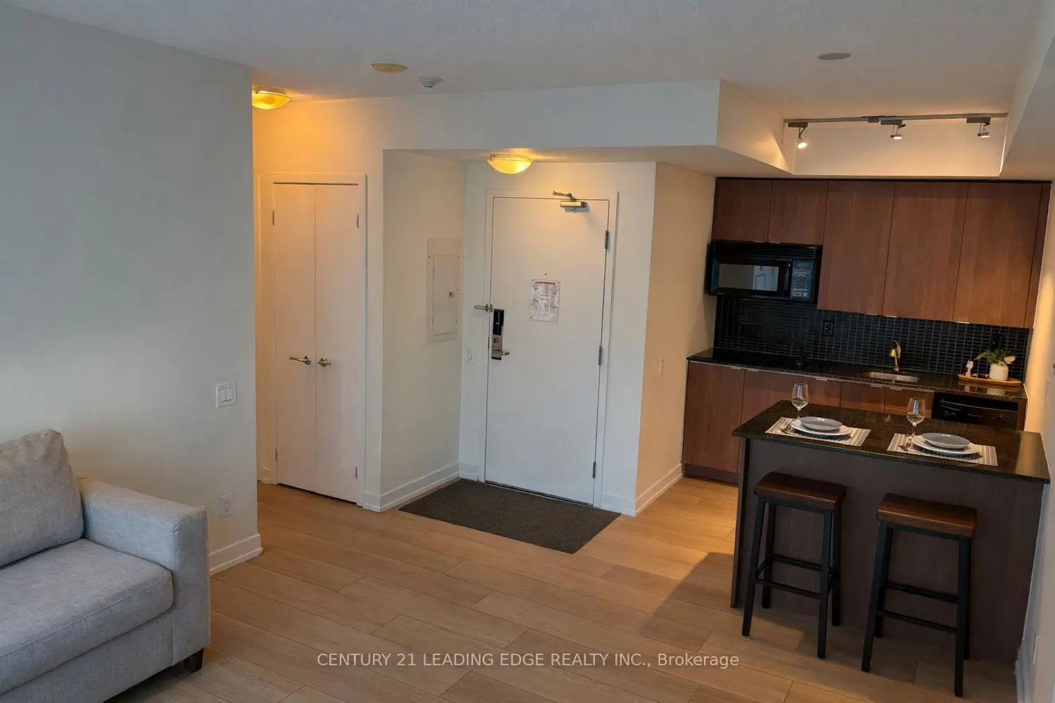 Additional image 4 of 8 Colborne Street 1103