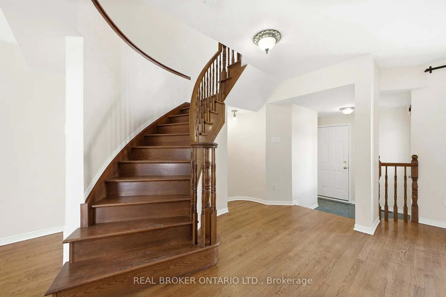 Additional image 5 of 220 Woodpark Way