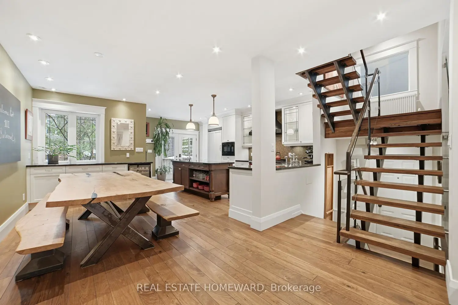 Additional image 7 of 101 Bertmount Avenue