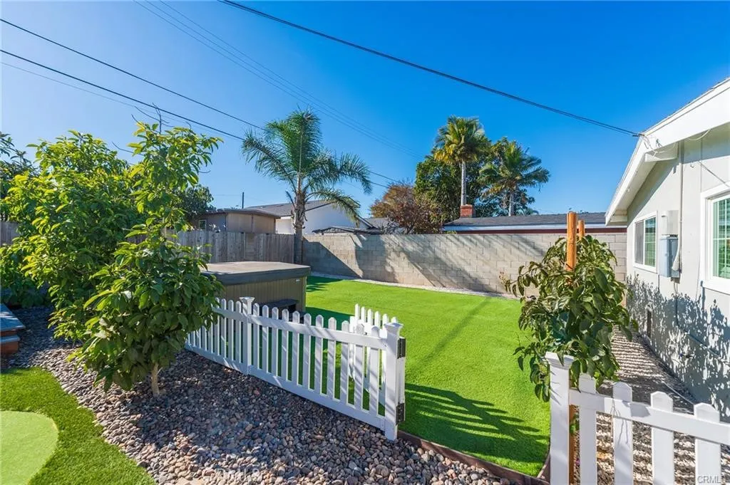 Additional image 70 of 641 Cove St, Costa Mesa, CA 92627
