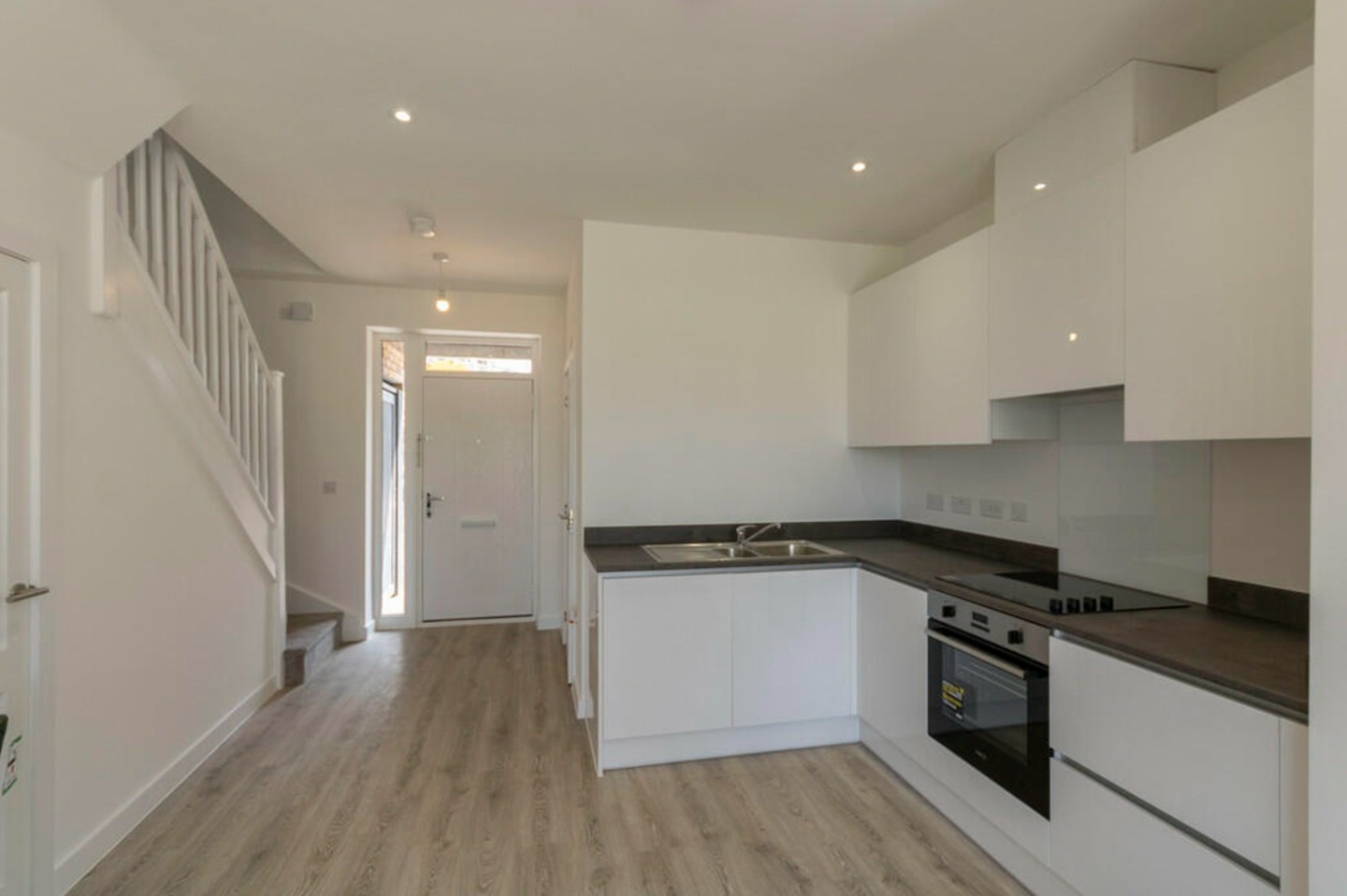 Additional image 12 of 2 Bed End Terrace, Eden Avenue, B12, N1 7GU