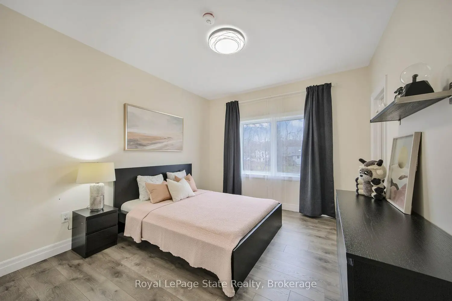 Additional image 8 of 6 Dorothy's Drive