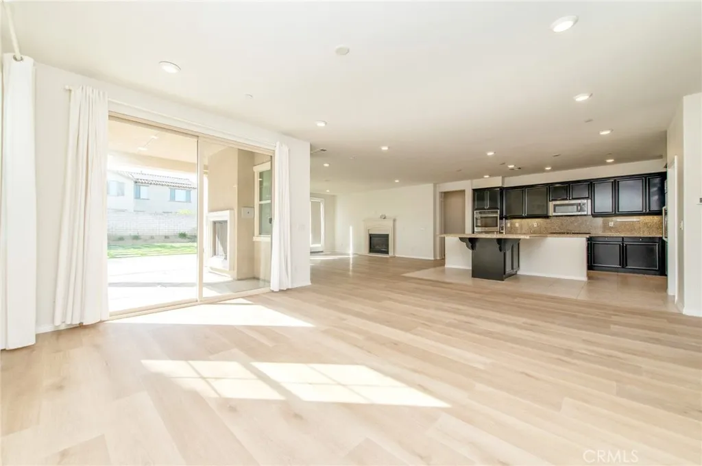 Additional image 11 of 7639 Las Brisas Court, Eastvale, CA 92880